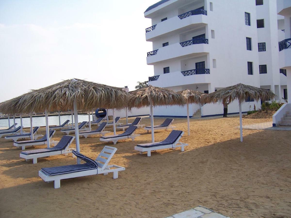 Fayed Beach Resort Exterior photo